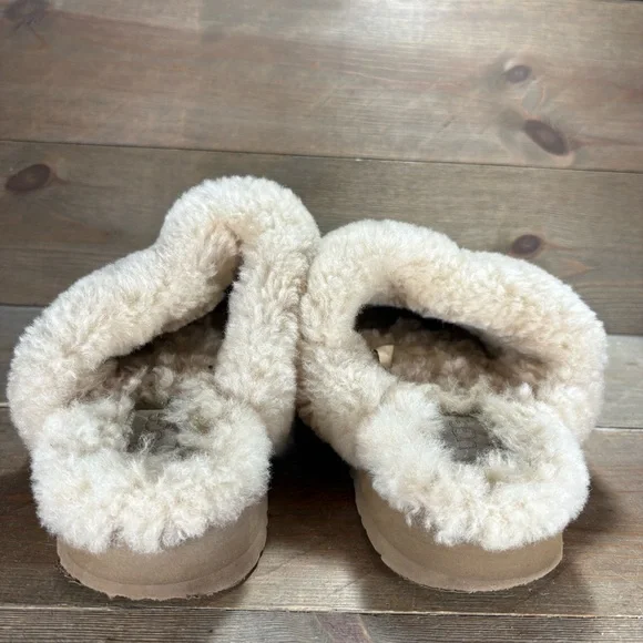 ugg disquette womens size 8 shoes brown suede shearling platform slippers - Picture 4 of 9